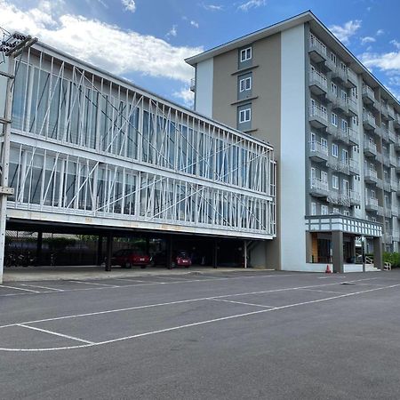 Tai-Shan Suites Ratchaburi Dış mekan fotoğraf