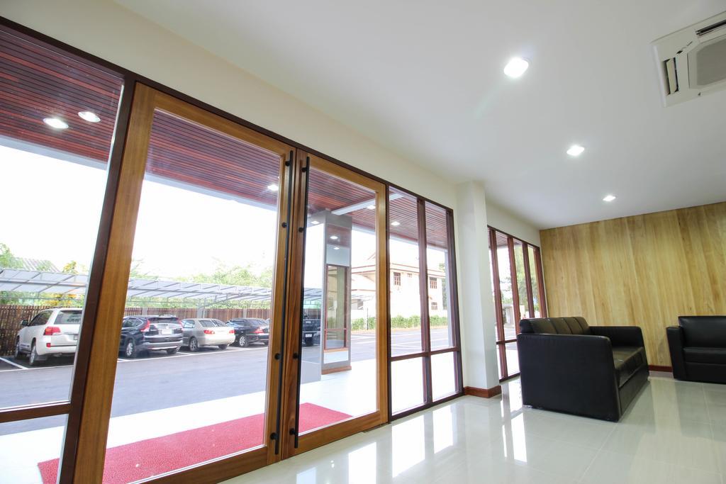 Tai-Shan Suites Ratchaburi Dış mekan fotoğraf