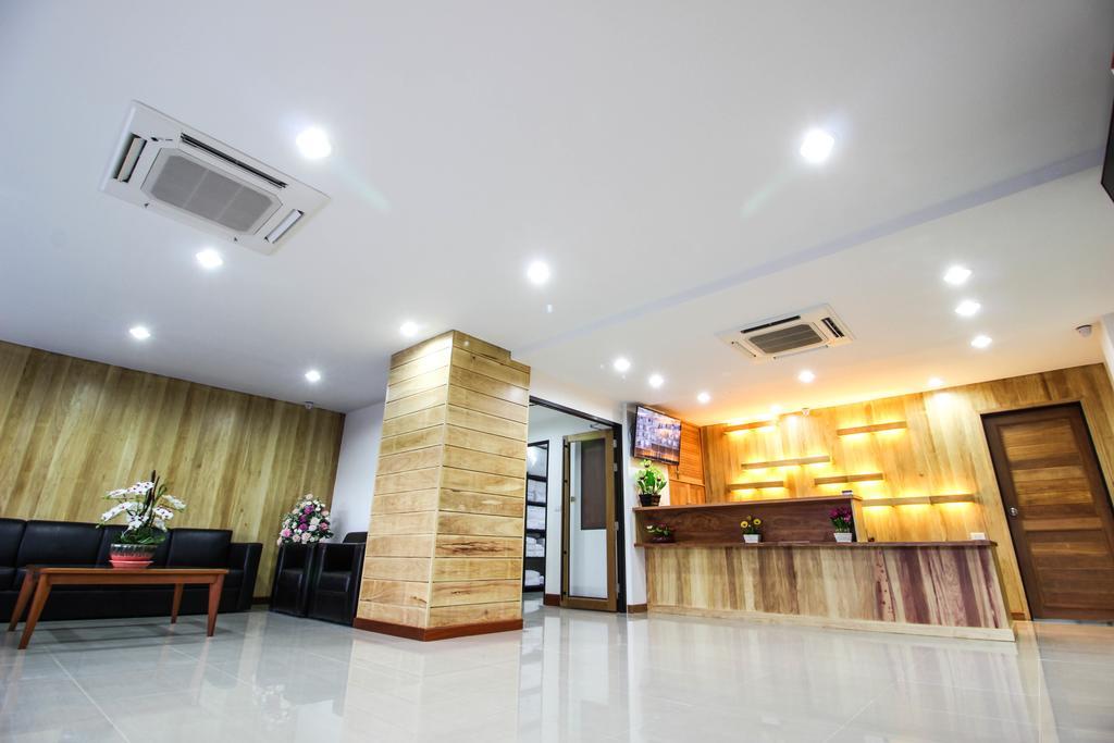 Tai-Shan Suites Ratchaburi Dış mekan fotoğraf