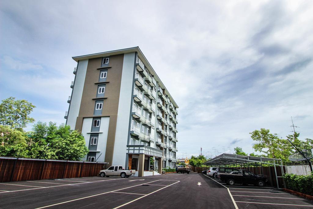 Tai-Shan Suites Ratchaburi Dış mekan fotoğraf