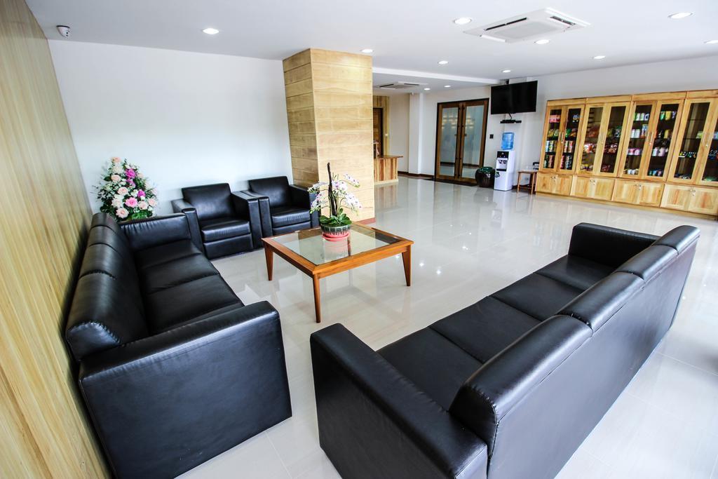 Tai-Shan Suites Ratchaburi Dış mekan fotoğraf